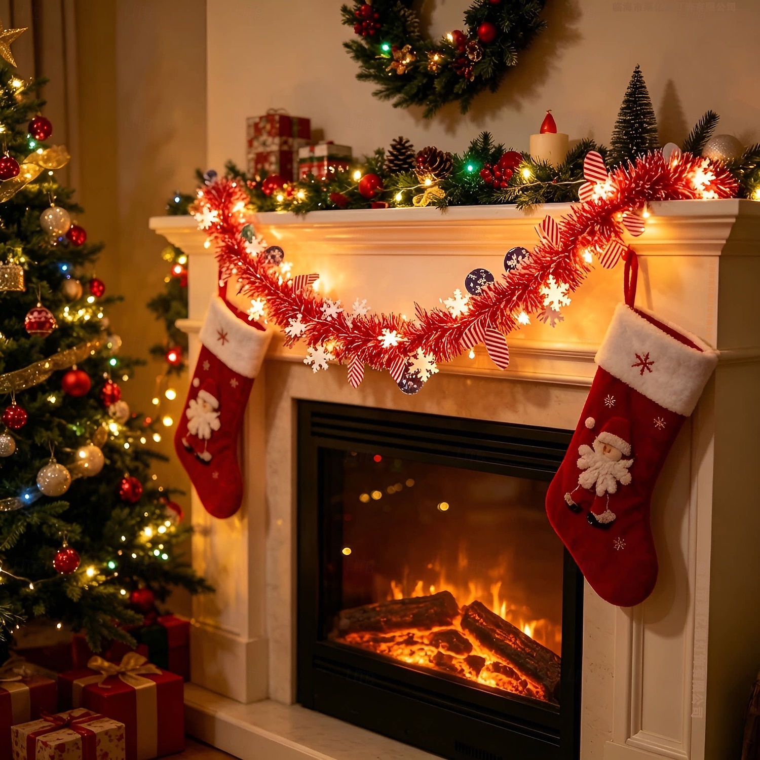 Festive Fireplace Garland with Snowflake Ornaments Festive Fireplace Garland with Snowflake Ornaments — Christmas Fairy Lights Living Room