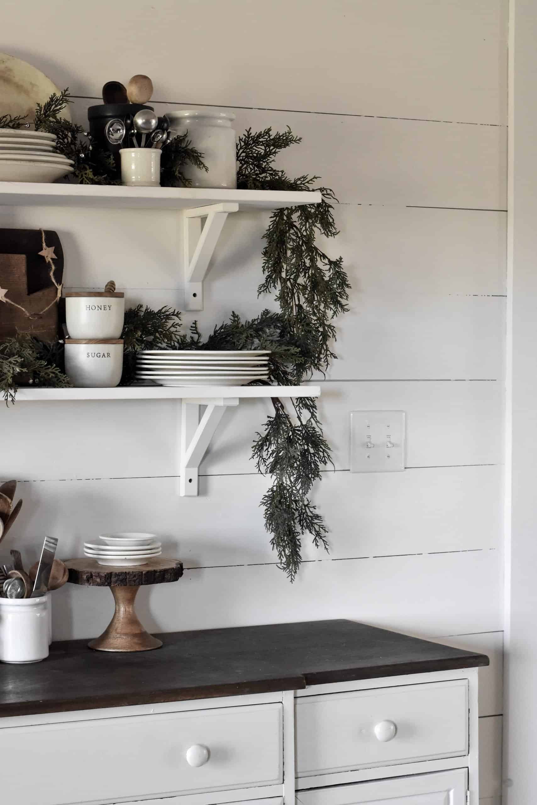 Kitchen Shelf Decor with Draped Pine Garland Kitchen Shelf Decor with Draped Pine Garland — Christmas Shelf Decor