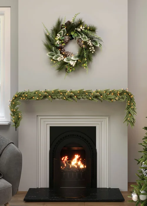 Pre-lit Faux Pine Garland for a Classic Mantel Pre-lit Faux Pine Garland for a Classic Mantel — Christmas Garland