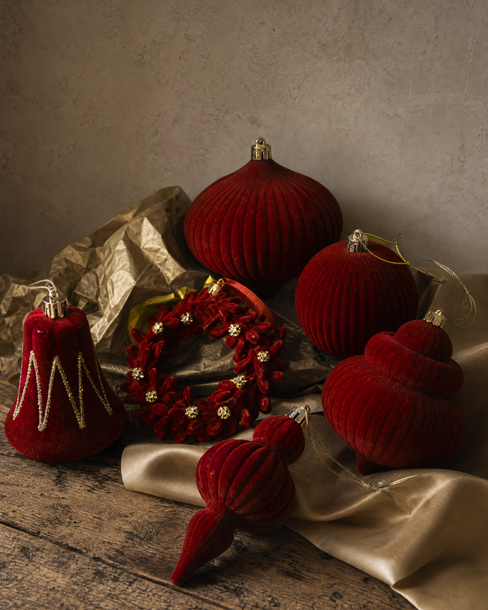 Still Life of Burgundy Velvet Christmas Ornaments on Wood — Burgundy Christmas Decor