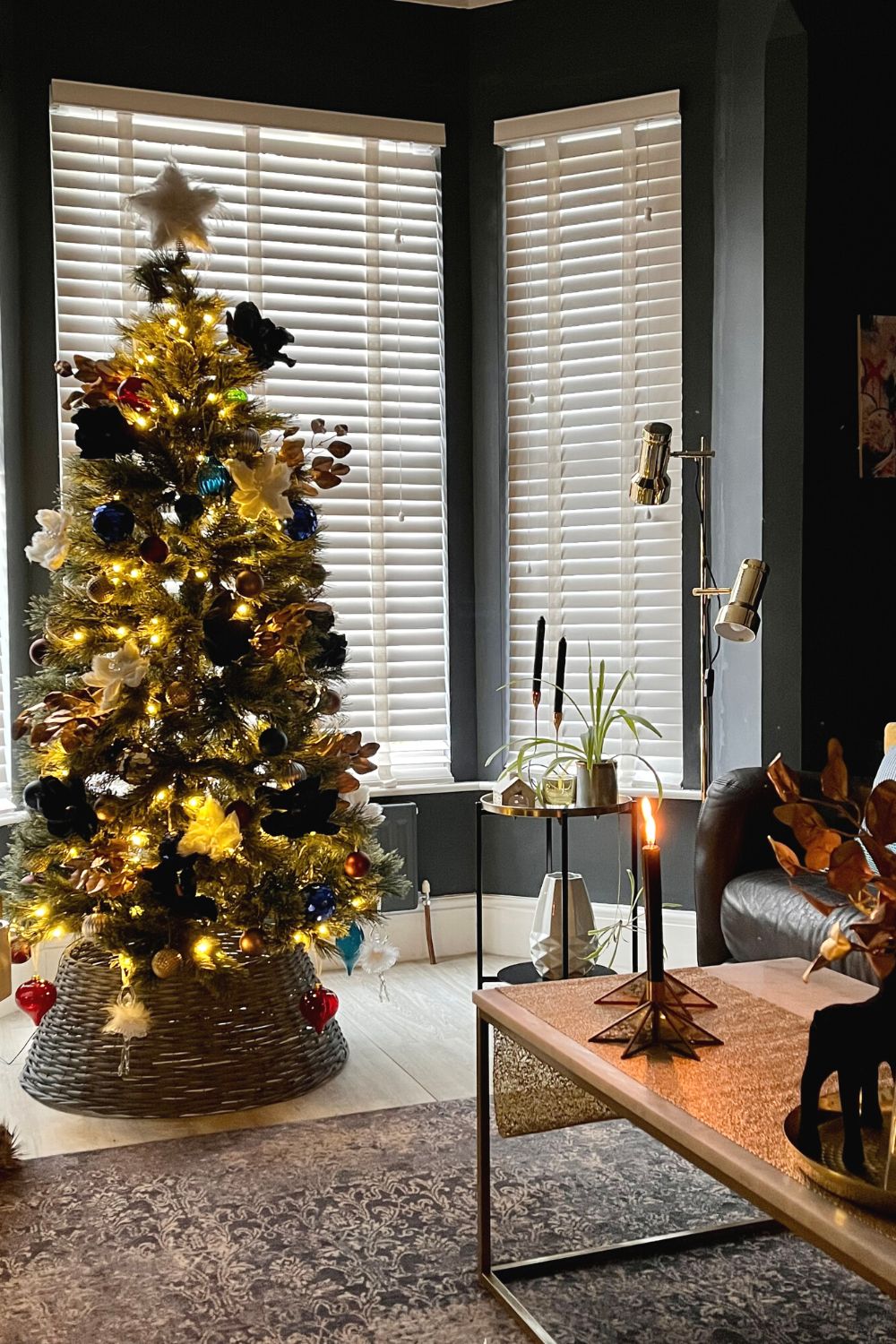 Modern Eclectic Tree with Gold, Black, and Blue Accents — Elegant Christmas Tree