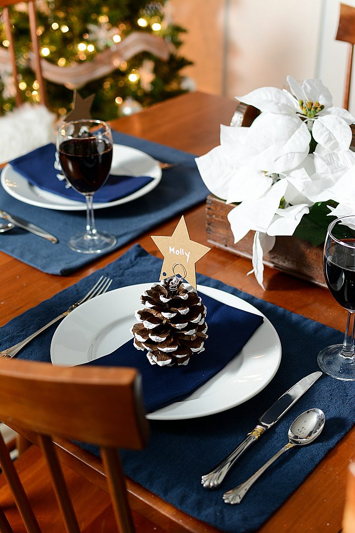 Dining Table Rustic Pinecone Christmas Tree Place Card Holders — Christmas Place Cards