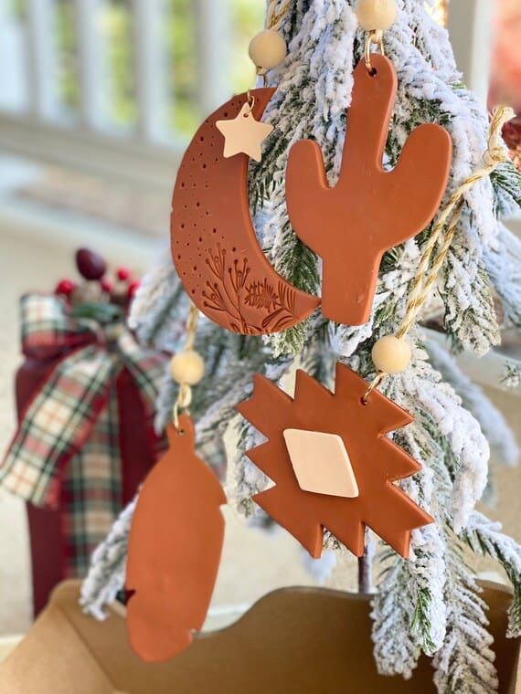 Detail Vignette Visual Idea — Boho Christmas Decor