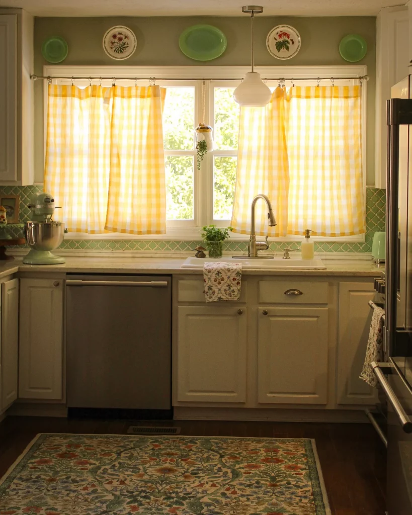 40 Grandma Core Kitchen Ideas for a Cozy, Nostalgic Home