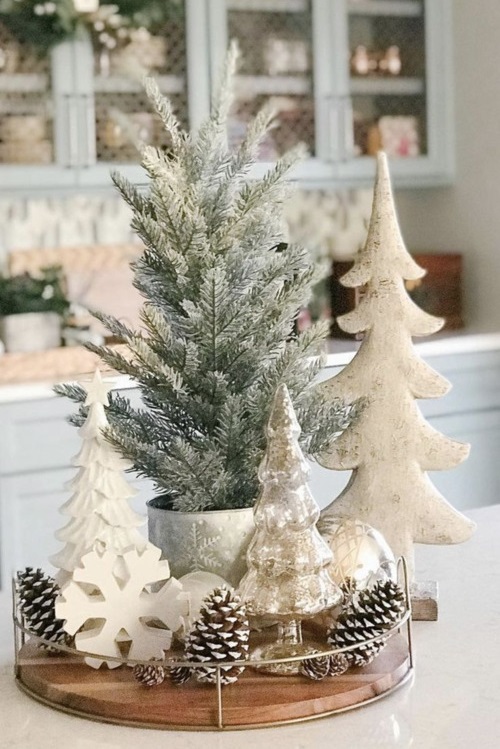 Modern Minimalist Tray with Stylized Trees and Snowflakes Modern Minimalist Tray with Stylized Trees and Snowflakes — Christmas Coffee Table Decor
