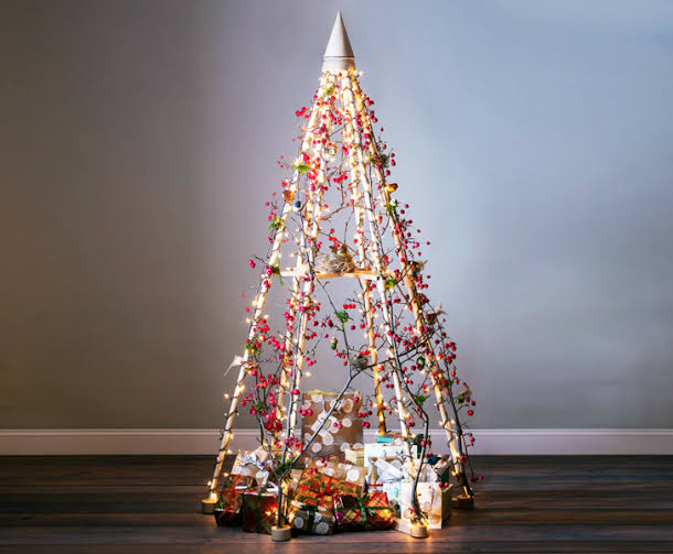 Modern Geometric Cone Frame Christmas Tree — Alternative Christmas Trees