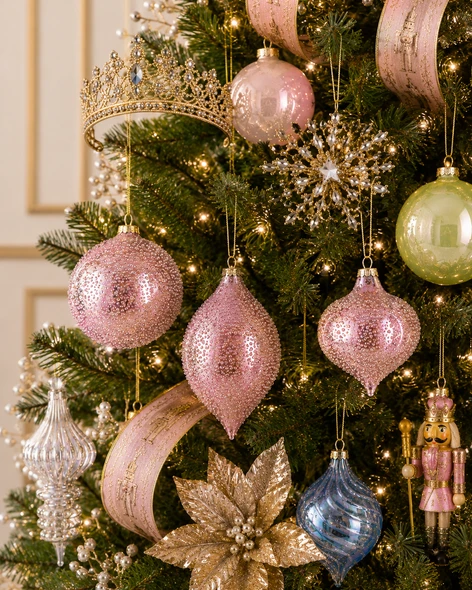 Elegant Pink Baubles and Crown Christmas Ornaments — Pink Christmas Decor