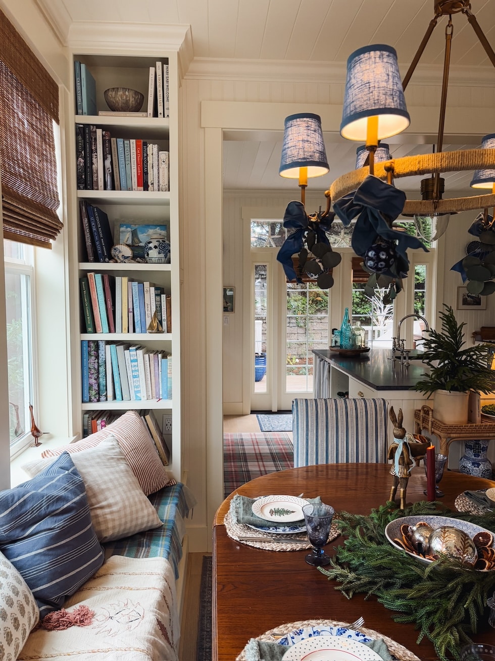 Dining Area And Living Space Visual Idea Dining Area And Living Space Visual Idea — Coastal Christmas Decor