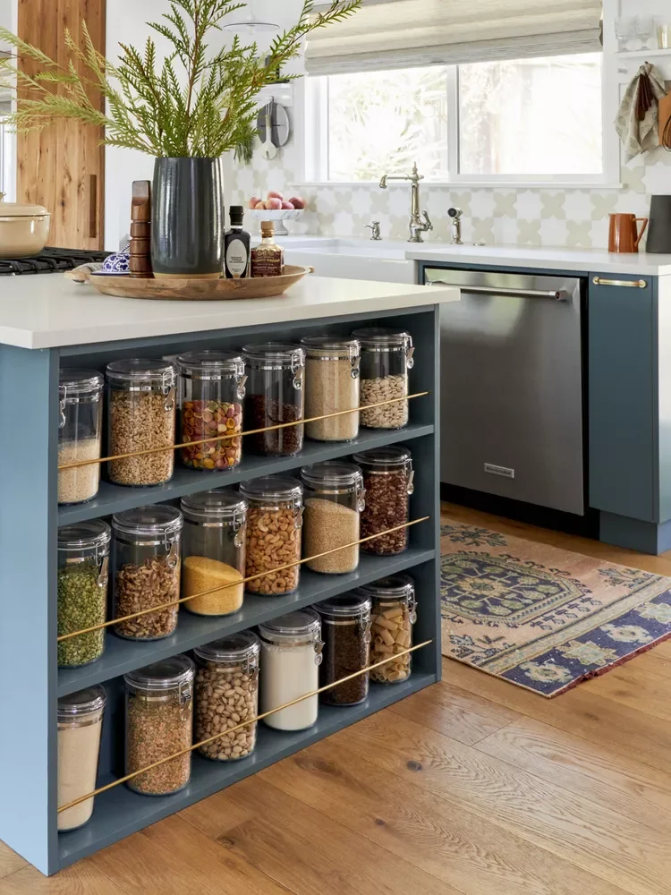 46 Modern Pantry Organization Ideas For Small Kitchens