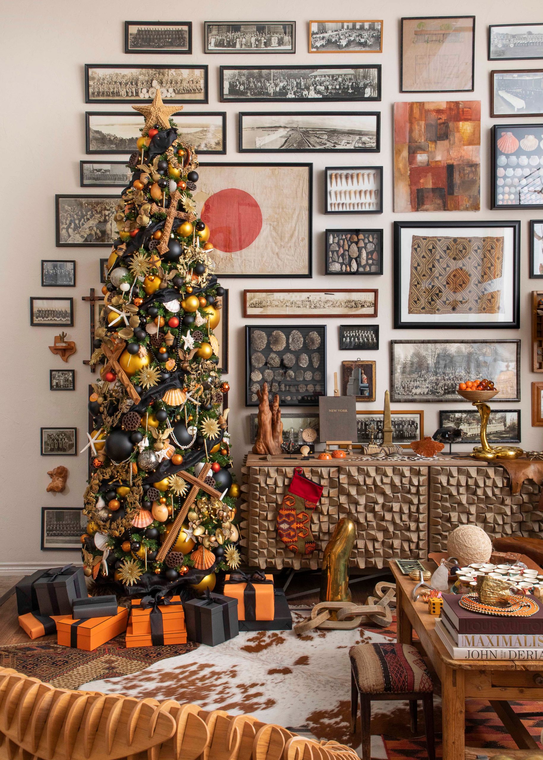Maximalist Christmas Tree in Black, Gold, and Orange — Christmas Tree Decorating