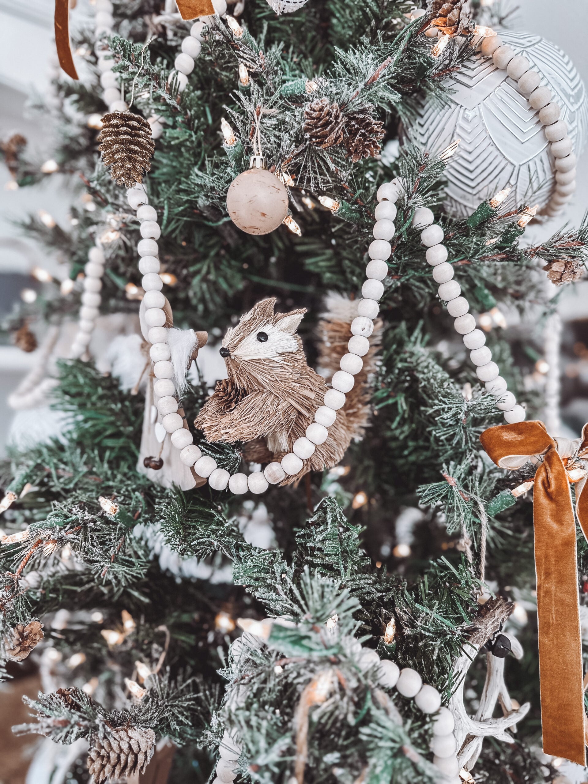 Close-Up Detail Of Tree Decorations Visual Idea — Boho Christmas Decor