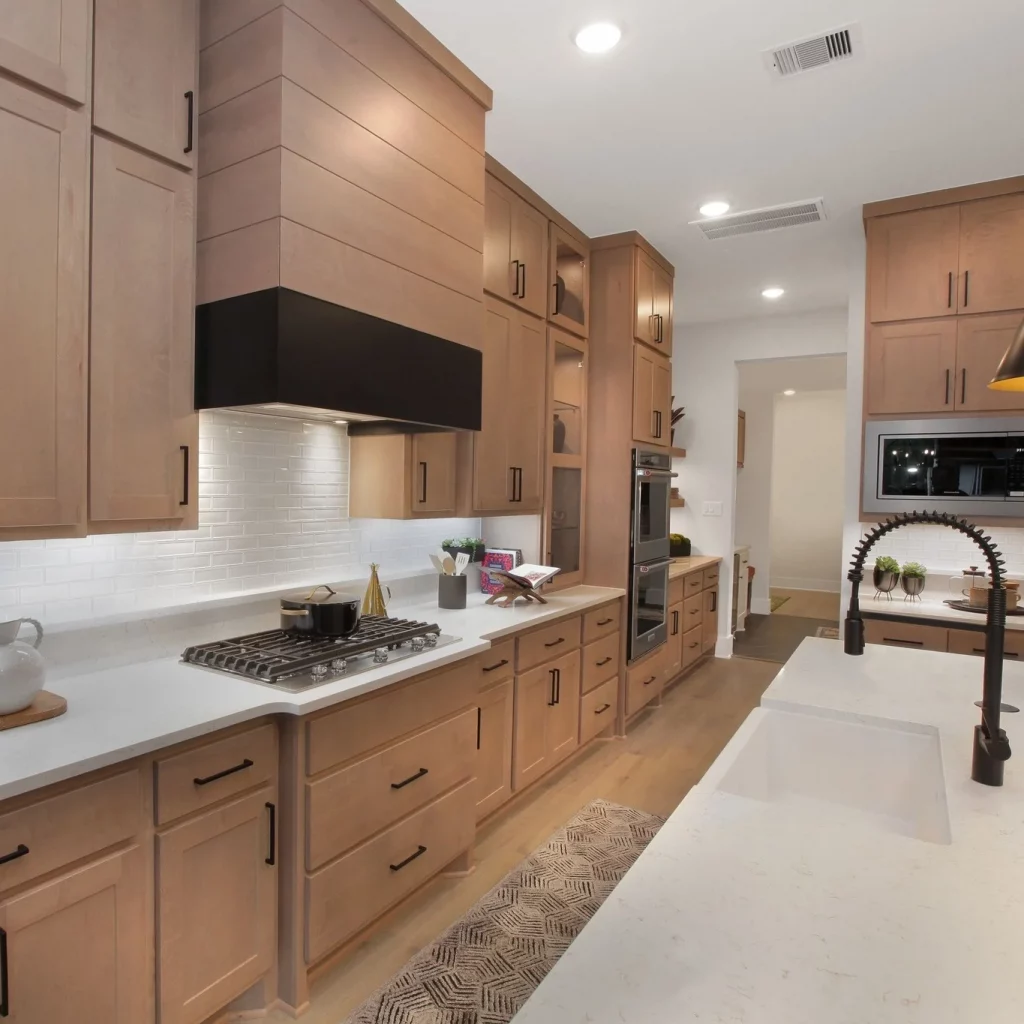 34 Minimalist White Oak Kitchen Ideas for a Warm and Modern Home