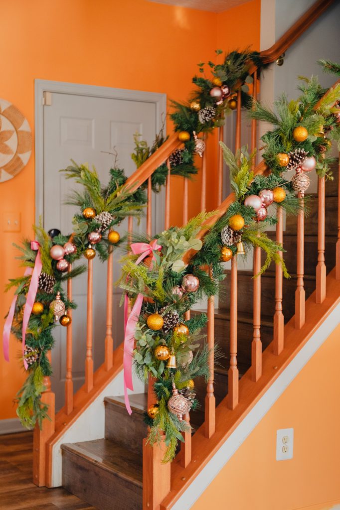 Eclectic Staircase Garland with Pink and Gold Accents Eclectic Staircase Garland with Pink and Gold Accents — Christmas Staircase Decor