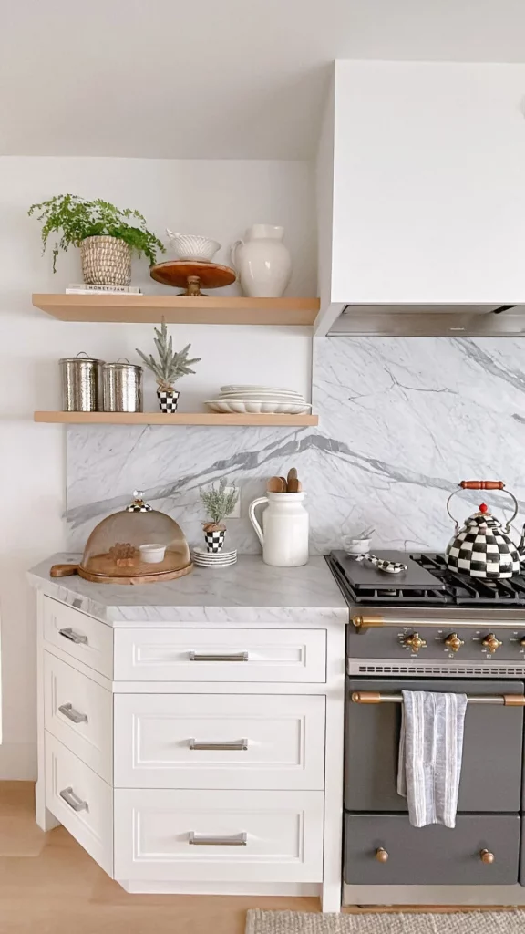 39 Stylish Modern Kitchen Ideas with Decorative Open Shelving