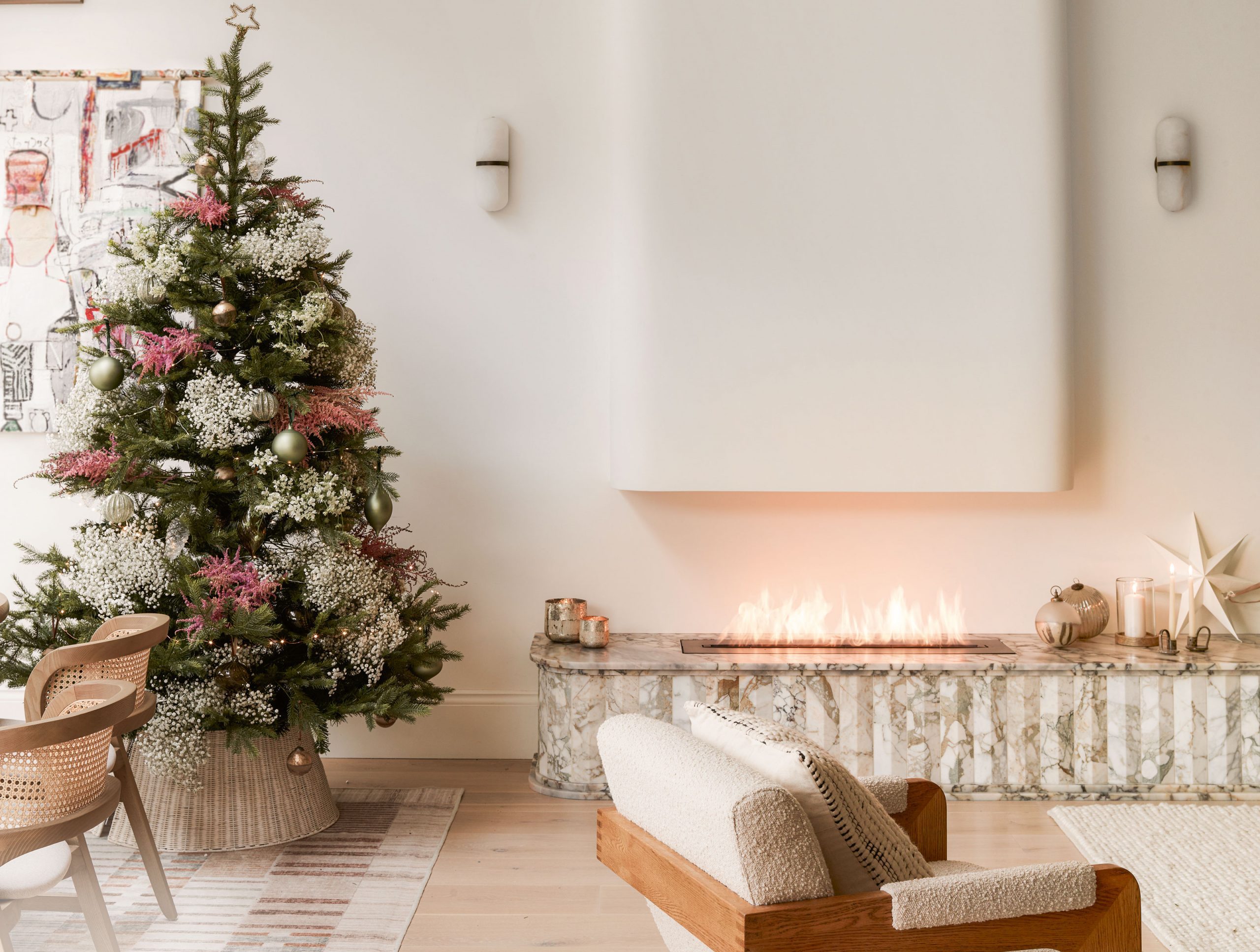 Minimalist Modern Living Room with Slim Christmas Tree and Marble Fireplace — Modern Christmas Decor