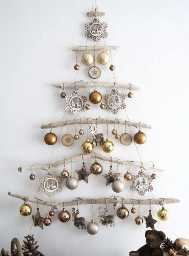 Boho Driftwood Branch Wall Tree with Metallic Ornaments — Alternative Christmas Trees