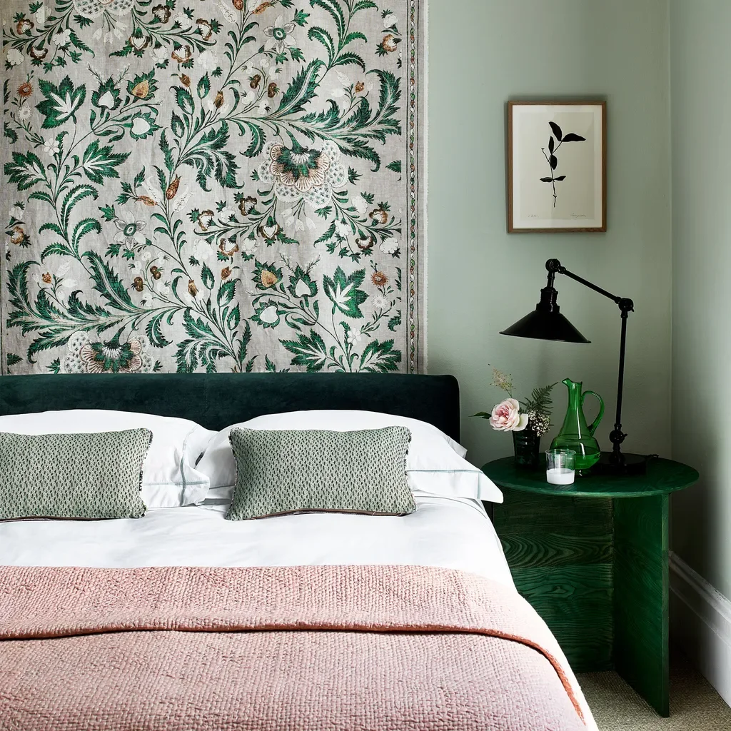 43 Small Bedroom Organization And Decor Ideas for a Stylish Space