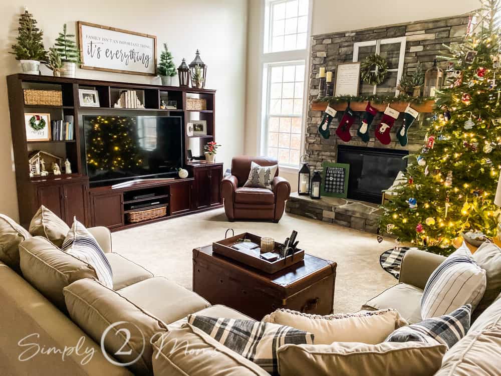 Farmhouse Living Room with Stone Fireplace Farmhouse Living Room with Stone Fireplace — Farmhouse Christmas Tree