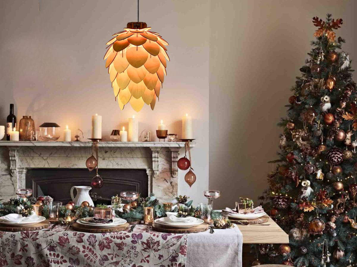 Festive Dining Room with Christmas Tree and Mantel Lights — Christmas Lights Indoor