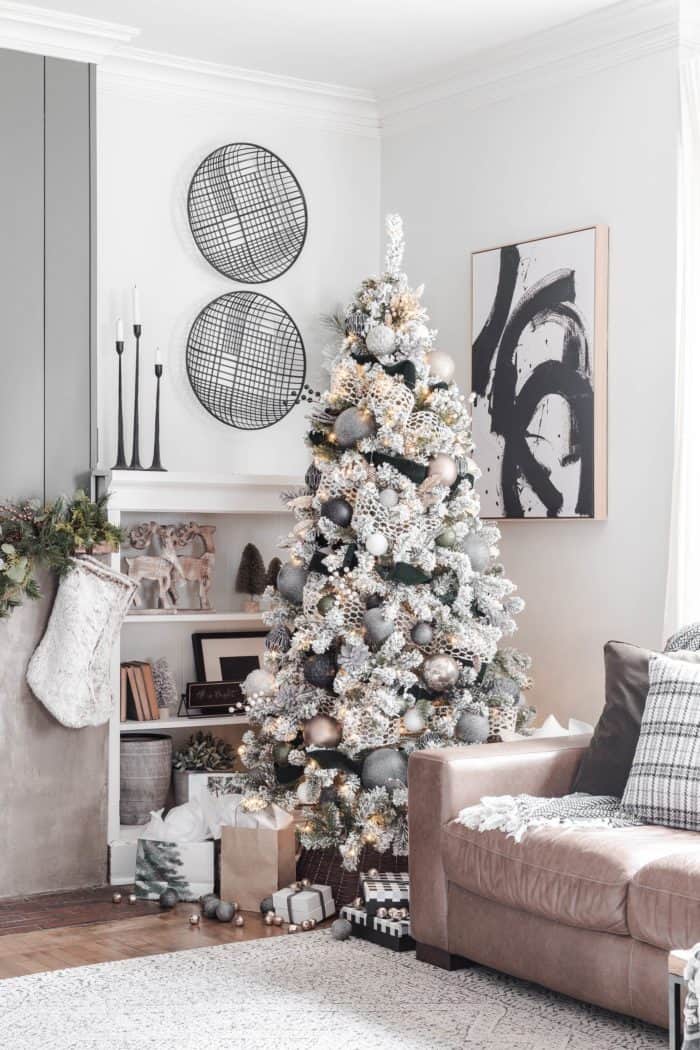 Modern White Christmas Tree with Grey, Black, and Gold Decor — White Christmas Tree Decor