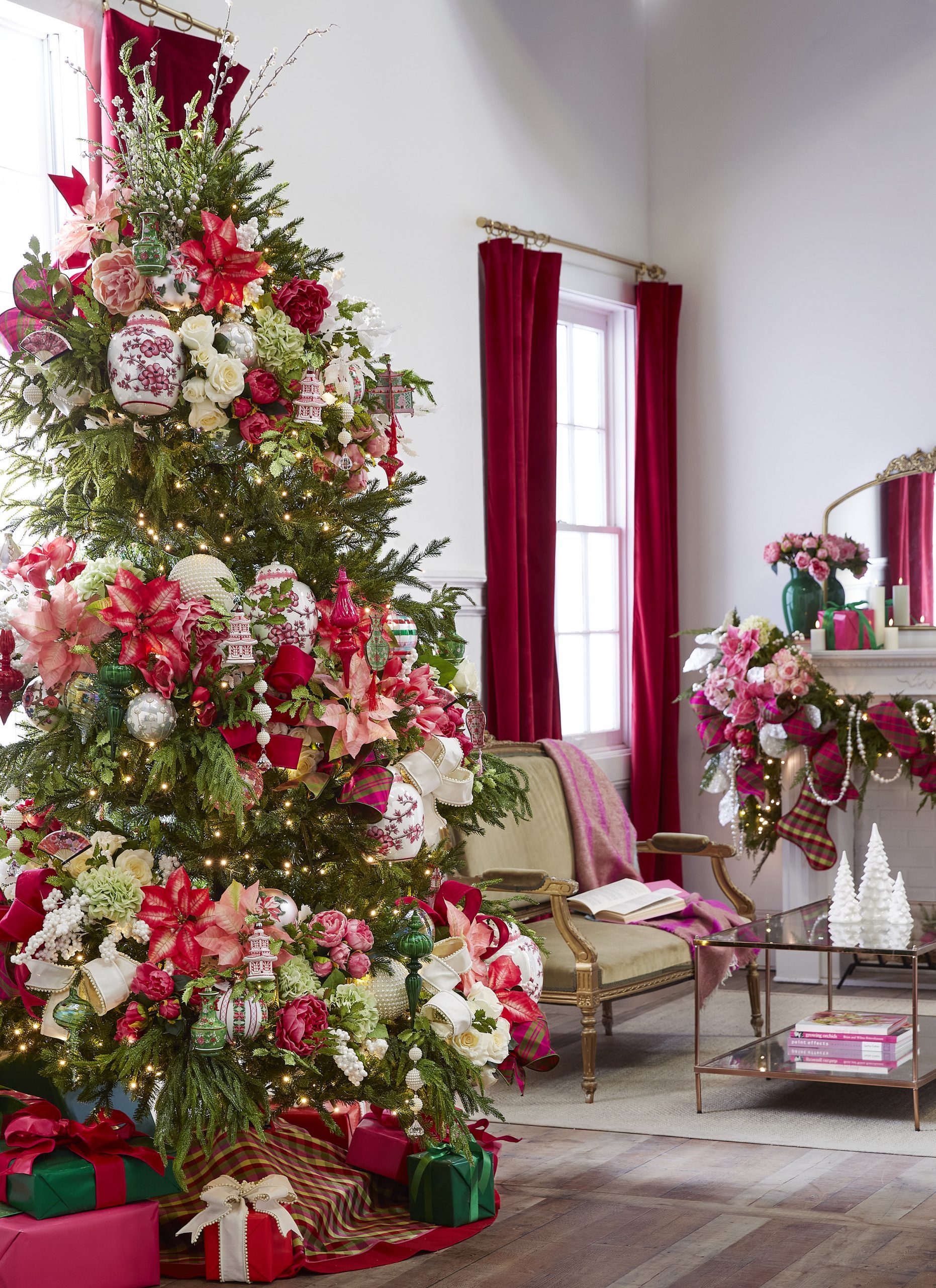 Grand Christmas Tree with Poinsettias and Fireplace Garland Grand Christmas Tree with Poinsettias and Fireplace Garland — Red and Green Christmas Decor
