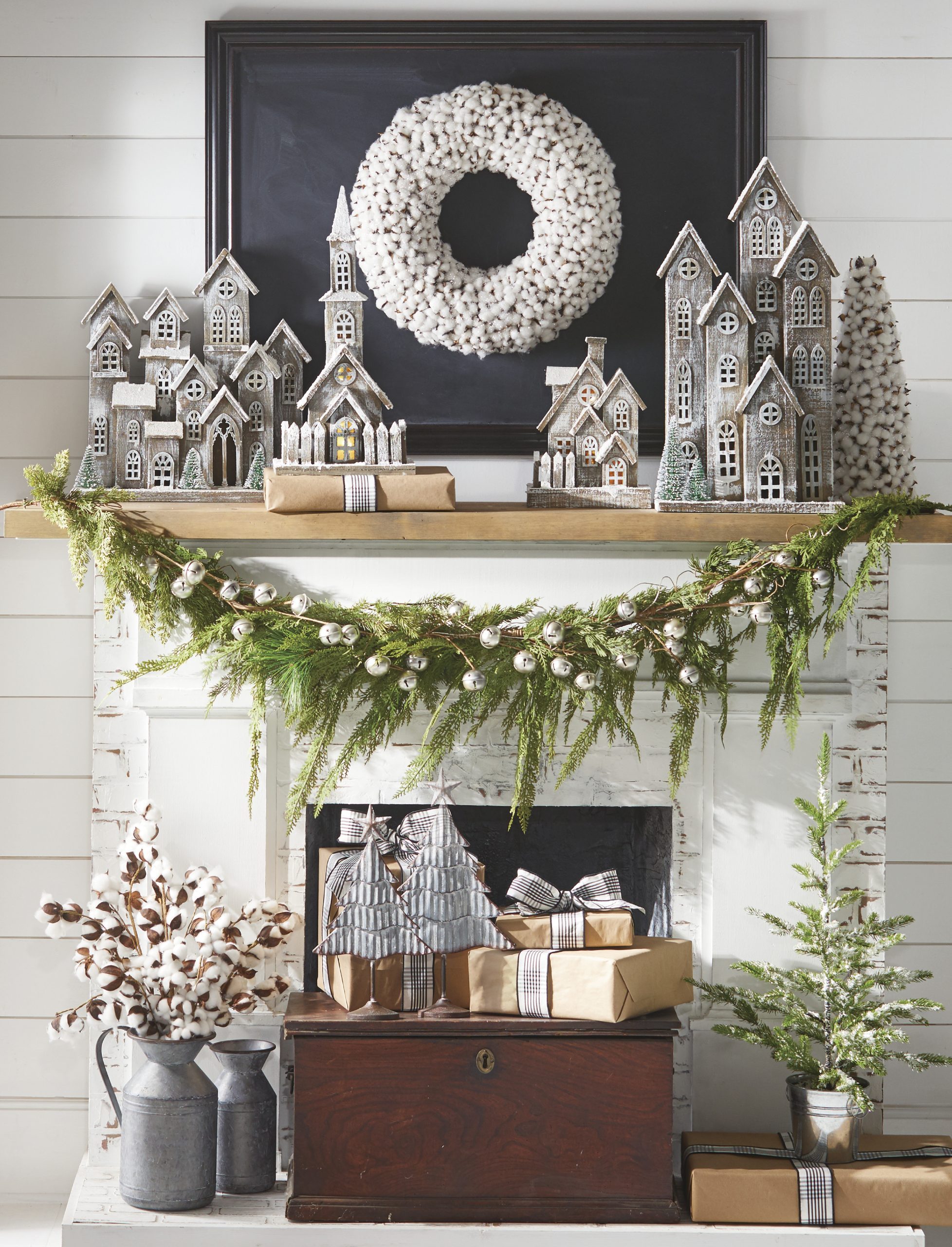 Farmhouse Mantelpiece with Ceramic Houses and Wreath Farmhouse Mantelpiece with Ceramic Houses and Wreath — Christmas Shelf Decor