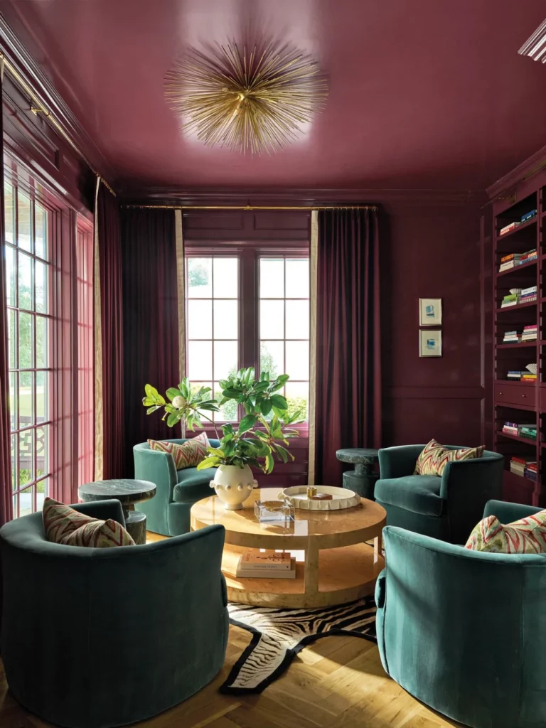 34 Aubergine Living Room Ideas for a Stylish Modern Home