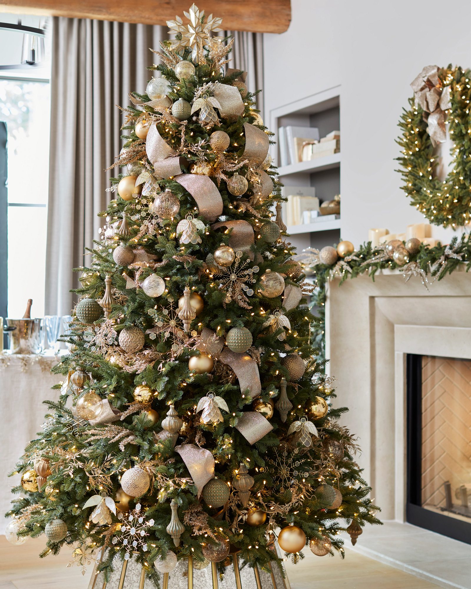 Glamorous Glitter Ribbon in Gold and Champagne Glamorous Glitter Ribbon in Gold and Champagne — Christmas Tree Ribbon
