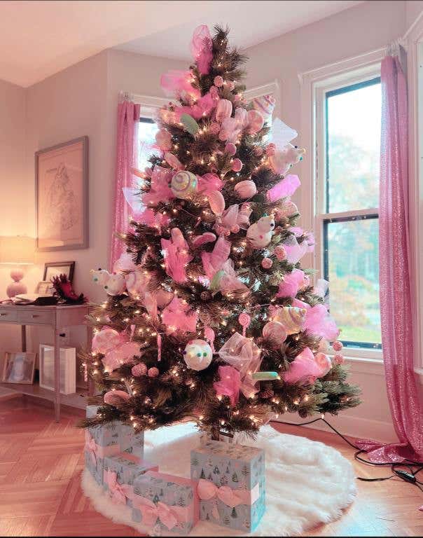 Whimsical Pink Christmas Tree in a Cozy Living Room — Pink Christmas Decor