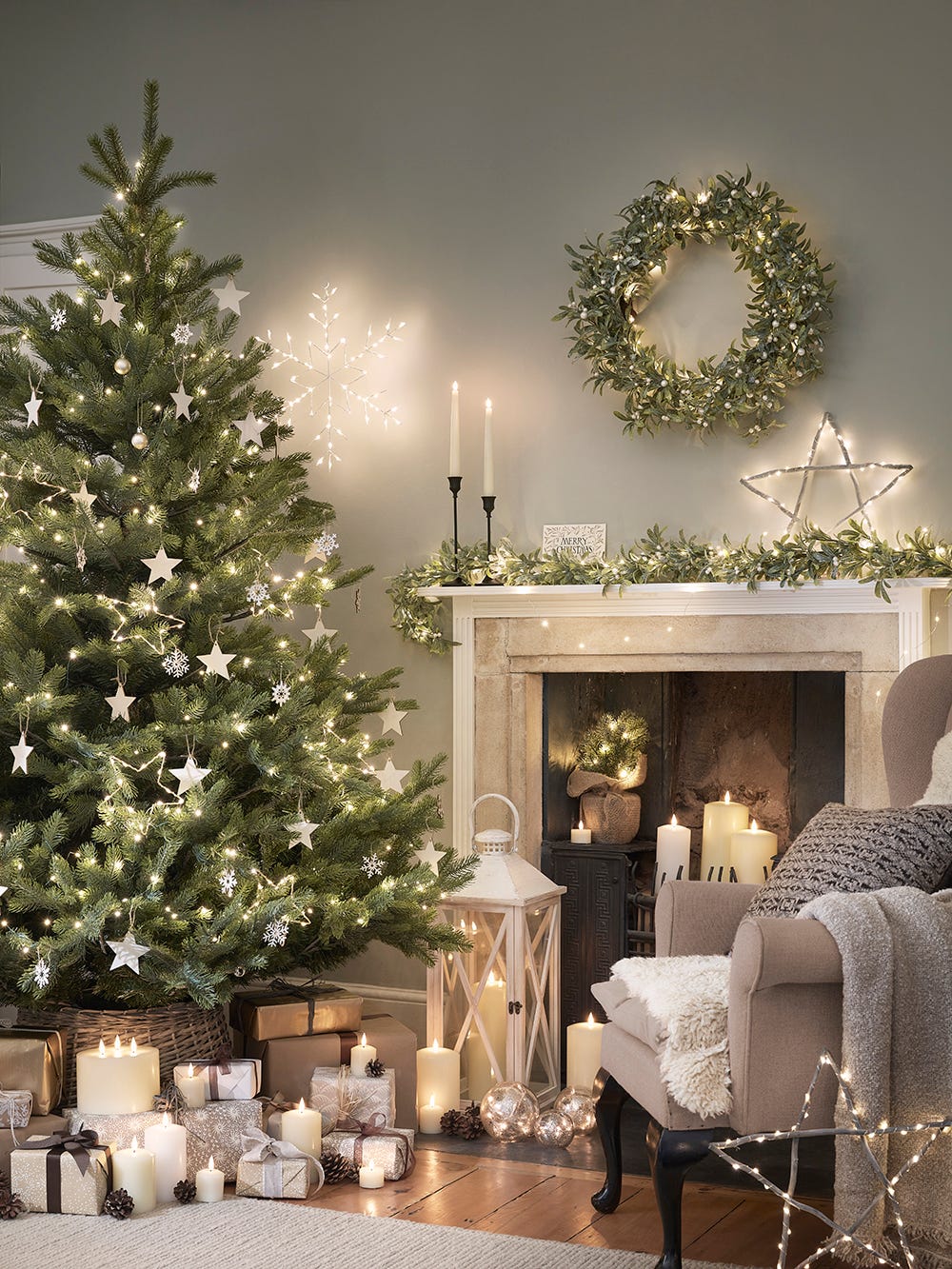 Elegant Garland and Tree Lights by Fireplace — Christmas Lights Indoor