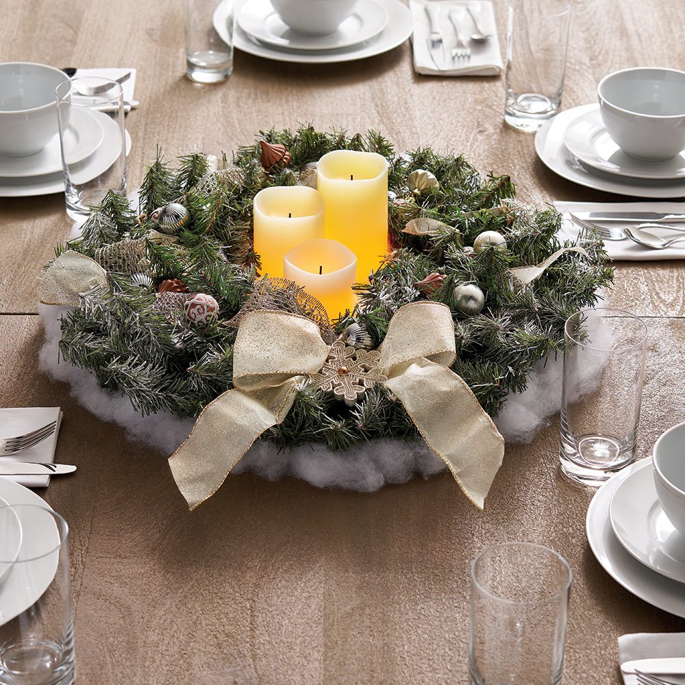 Modern Wreath Centerpiece with Gold Bow and Candles — Christmas Centerpiece