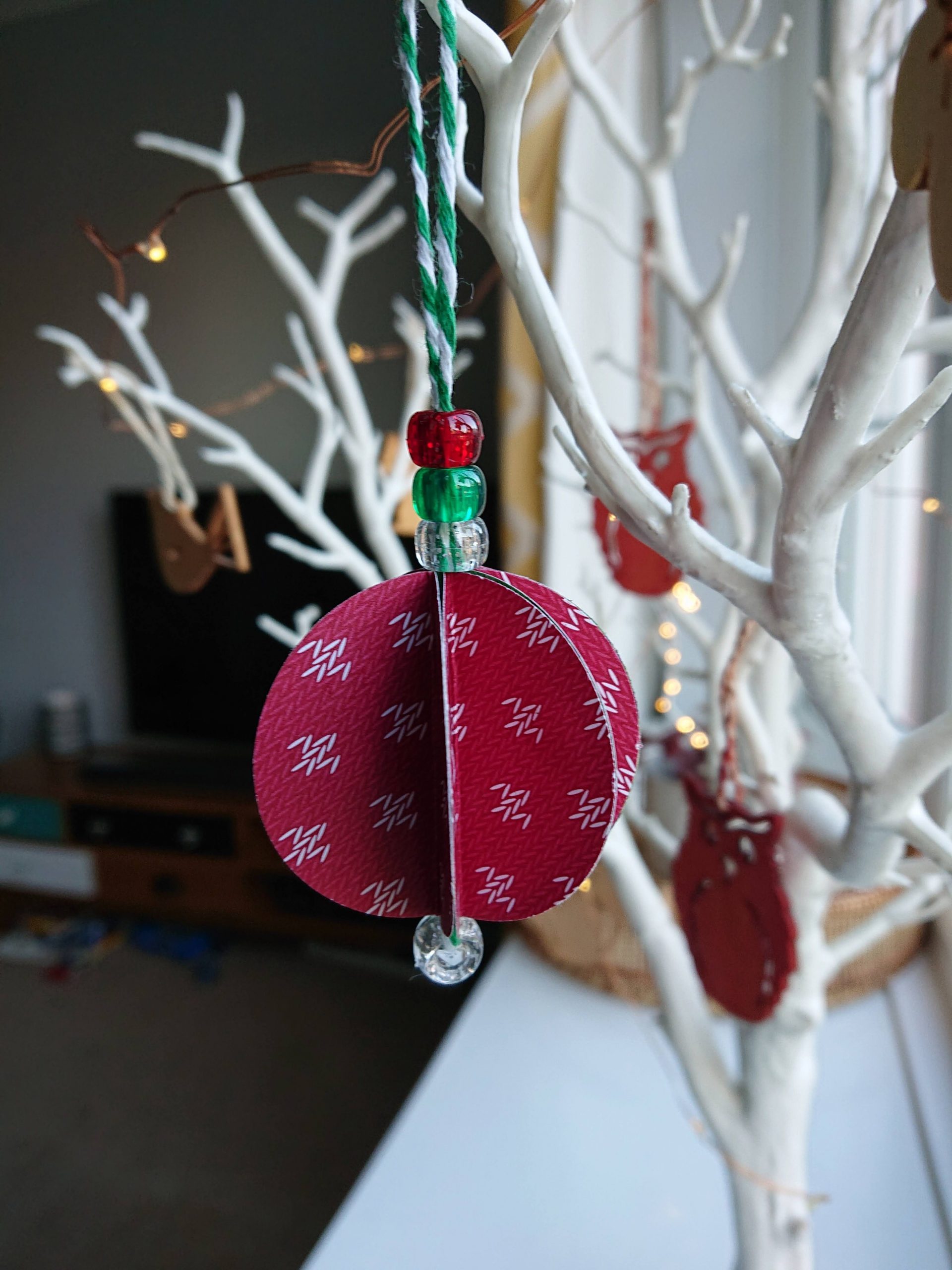 White Decorative Tree with Paper Ornament White Decorative Tree with Paper Ornament — Christmas Crafts for Kids