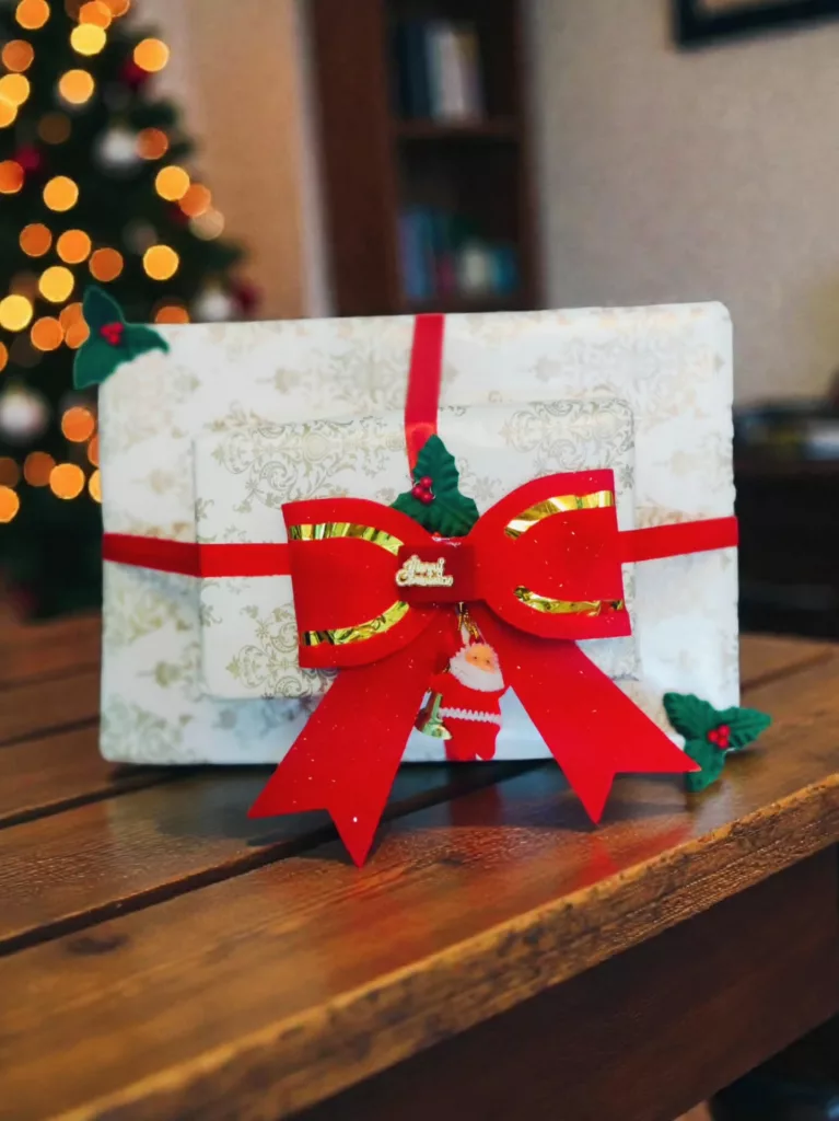 27 Creative Christmas Present Wrapping Ideas to Make Every Gift Extra Special