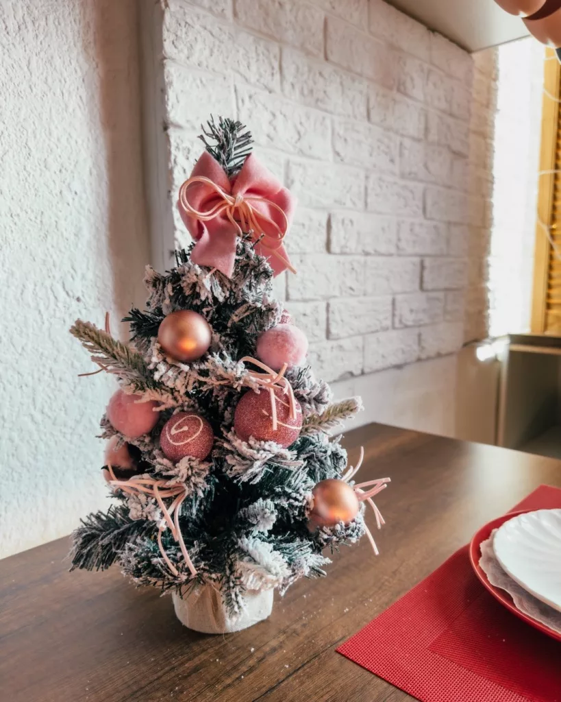 28 Small Christmas Trees for Stylish Holiday Decorating