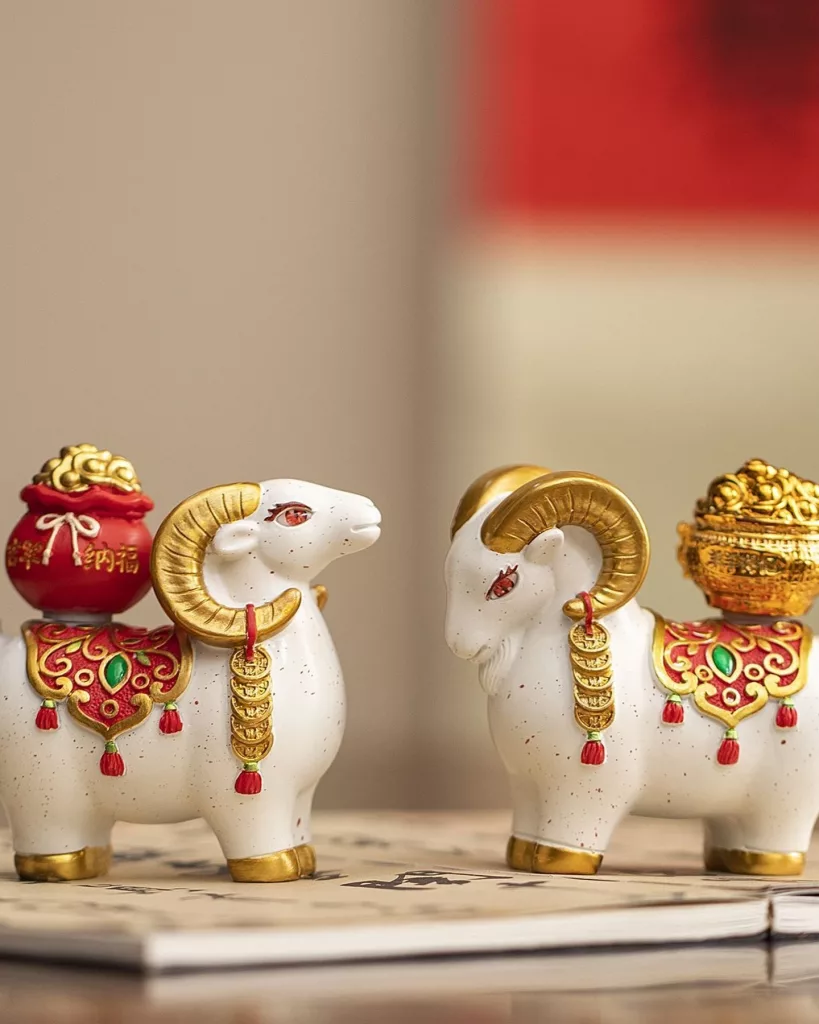 27 Creative Christmas Goat Decor Ideas for a Unique Tree