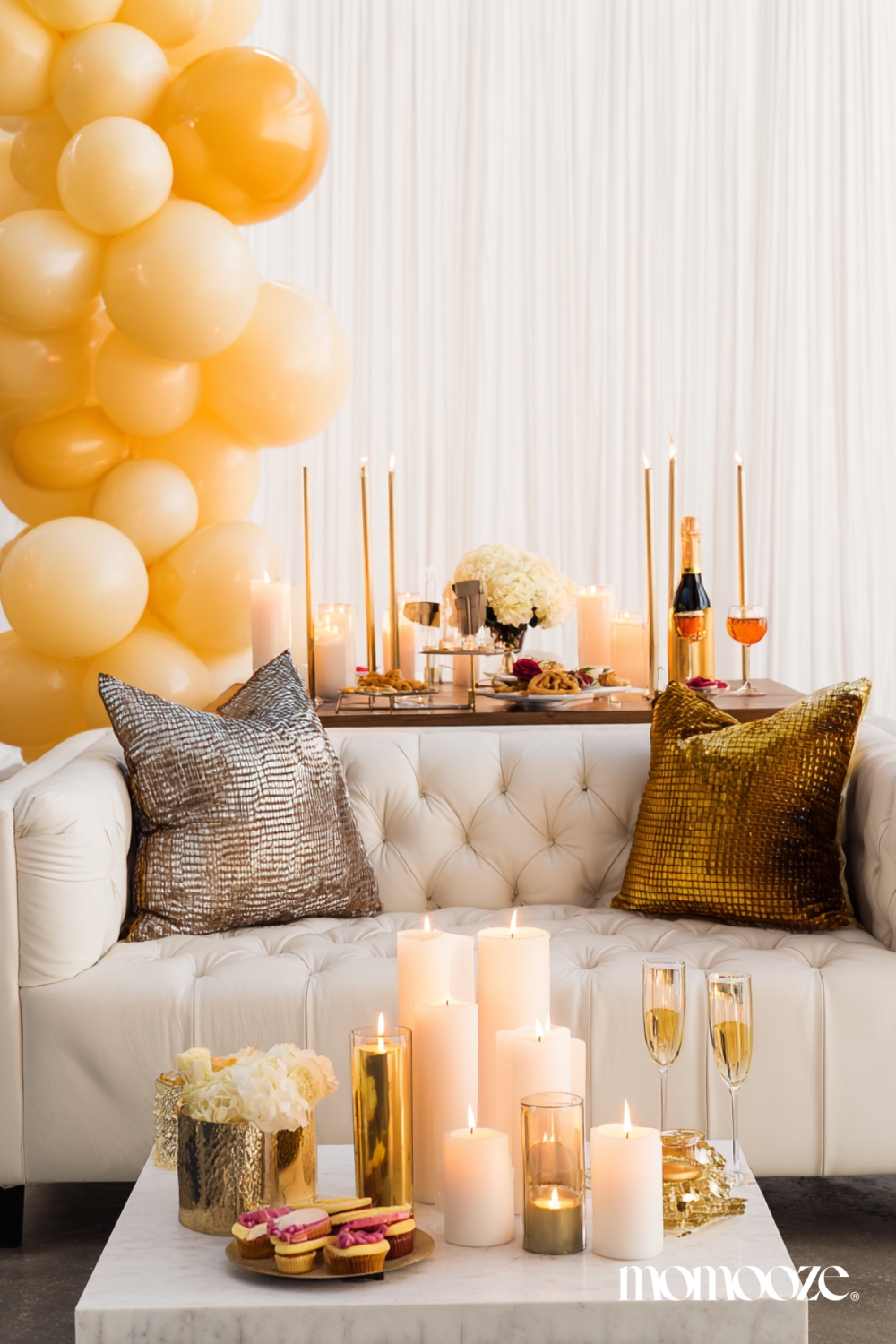 Elegant Table Setting with Balloon Garland Ambiance — New Years Eve Backdrop