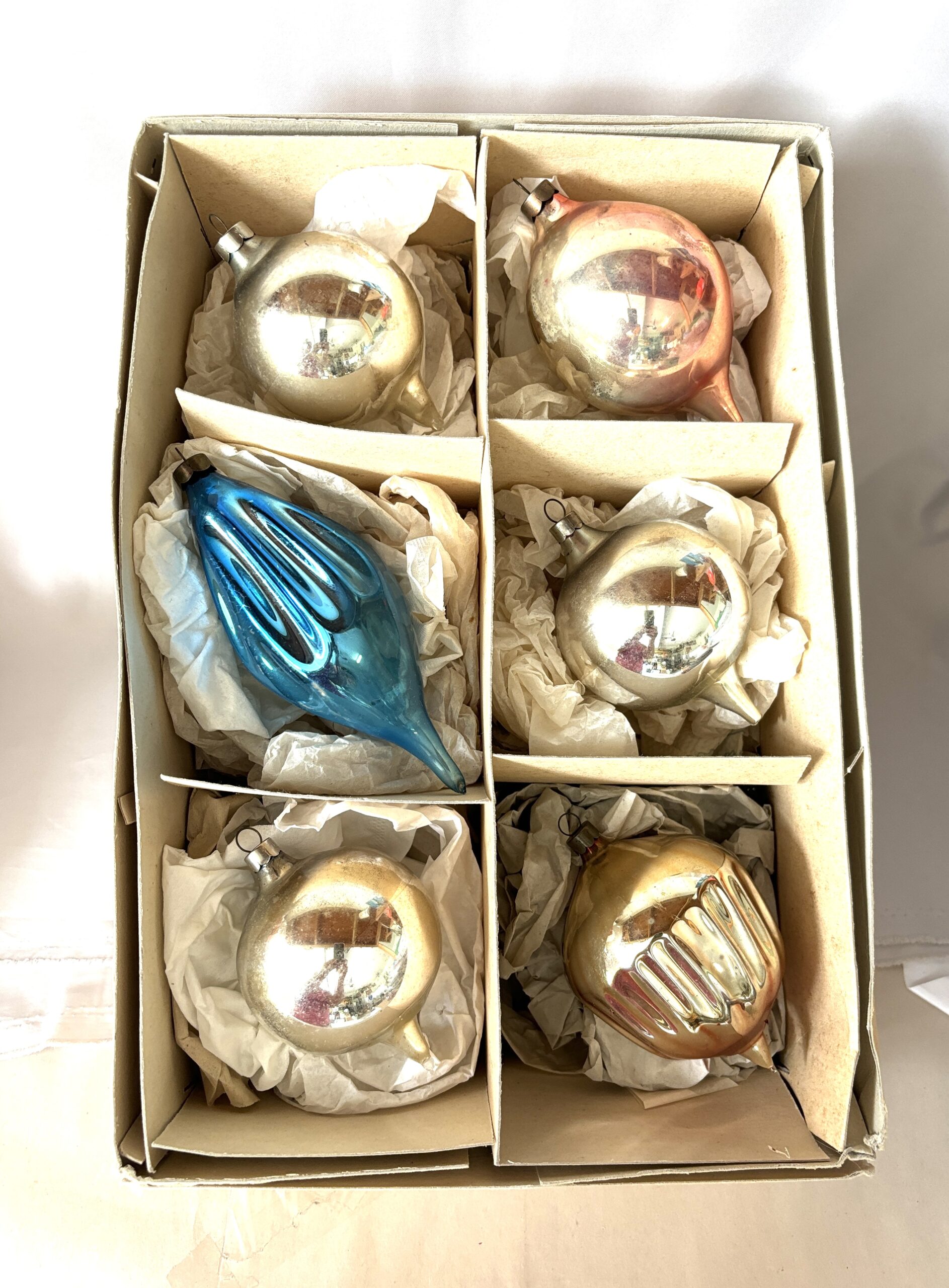 Box of Vintage Glass Ornaments in Silver, Gold, and Blue Box of Vintage Glass Ornaments in Silver, Gold, and Blue — Vintage Christmas Decor