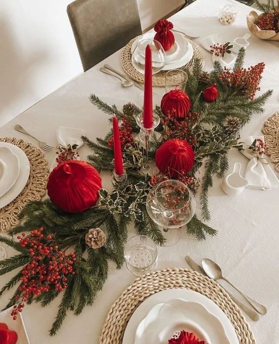 29 Christmas Decor Arrangements for a Beautiful Home in 2026