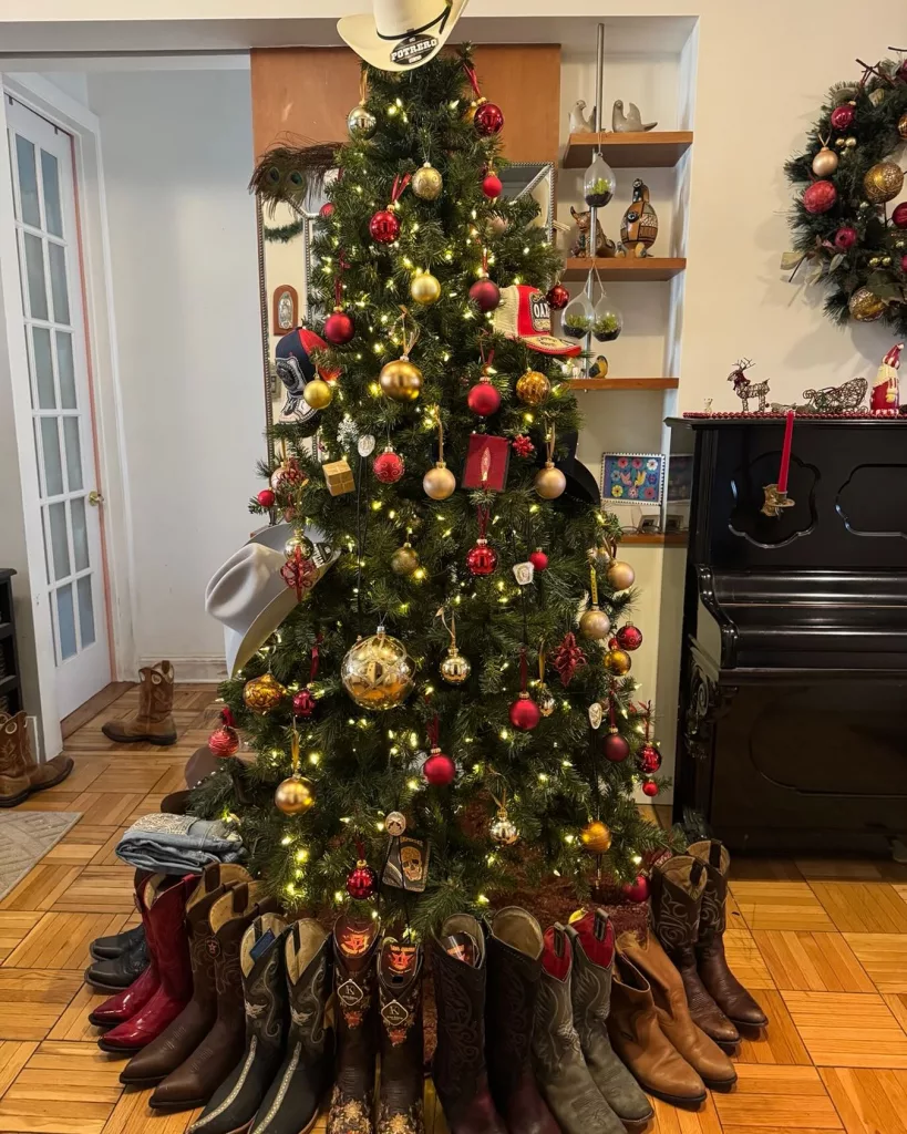 30 Modern Western Christmas Decor Ideas for a Magical Holiday Home