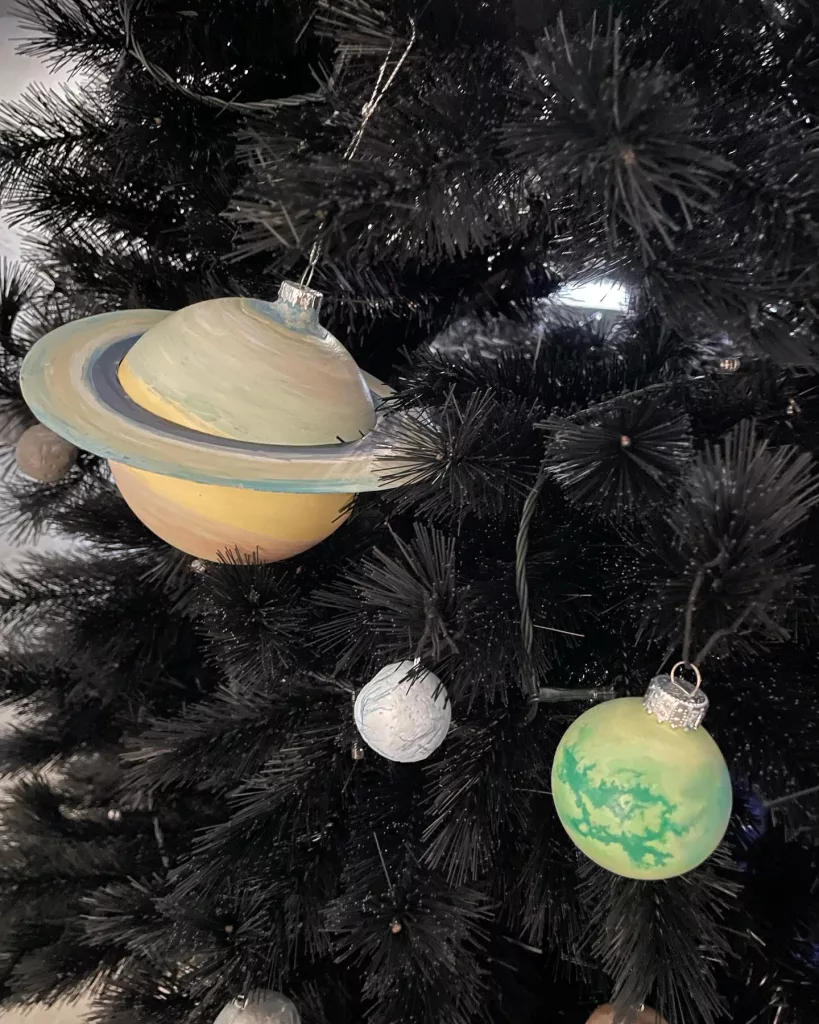 30 Unique Christmas Tree Ornaments to Make Your Tree Stand Out