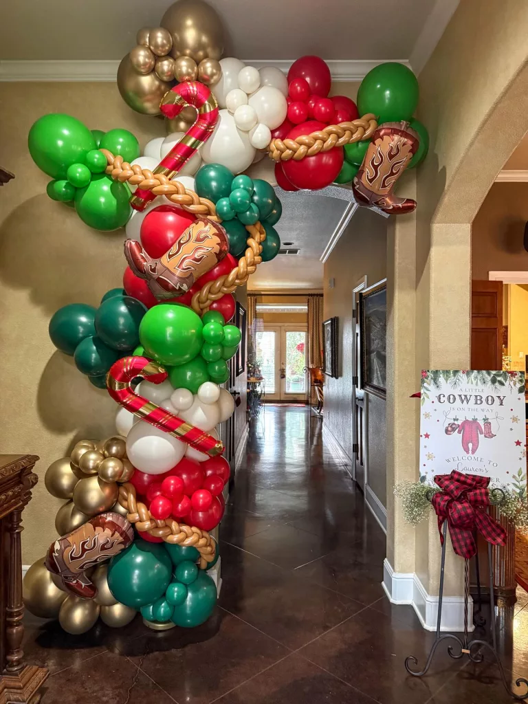 30 Modern Western Christmas Decor Ideas for a Magical Holiday Home