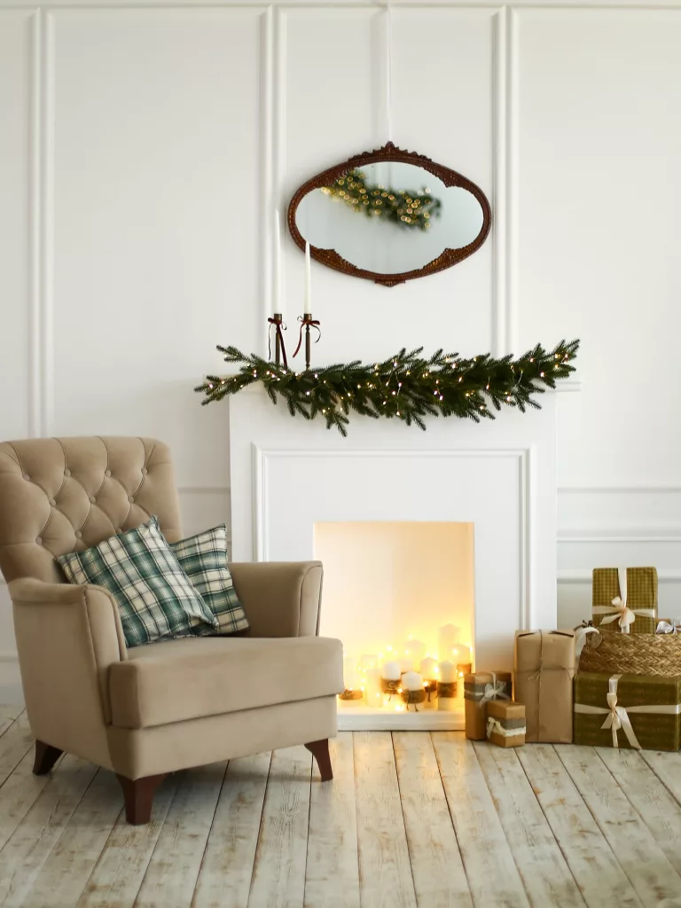 26 Beautiful Christmas Mantel Decorating Ideas for a Cozy Holiday Home