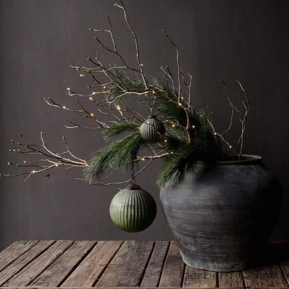 26 Easy DIY Christmas Home Decorations to Make in 2026