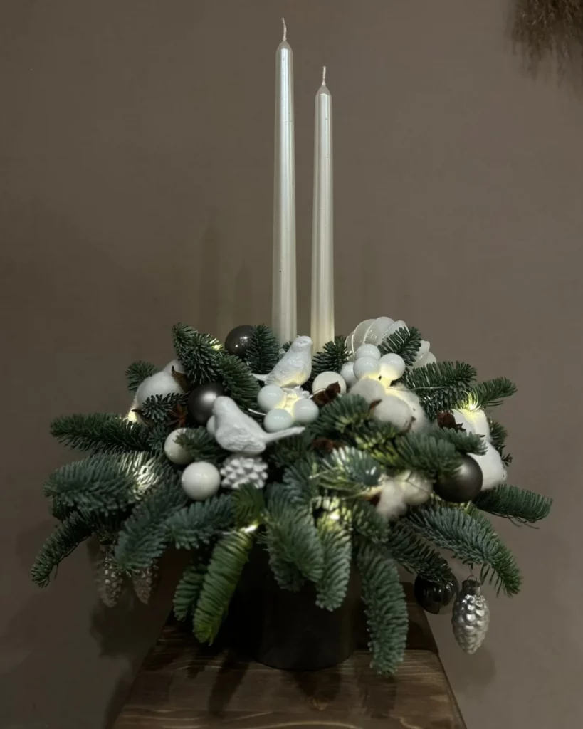 29 Christmas Decor Arrangements for a Beautiful Home in 2026