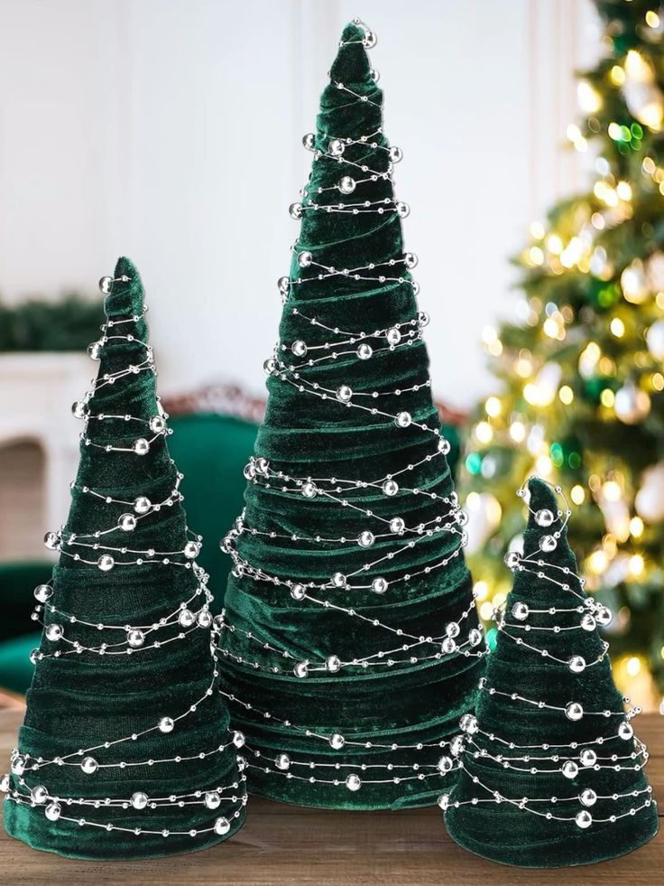 26 Easy DIY Christmas Home Decorations to Make in 2026