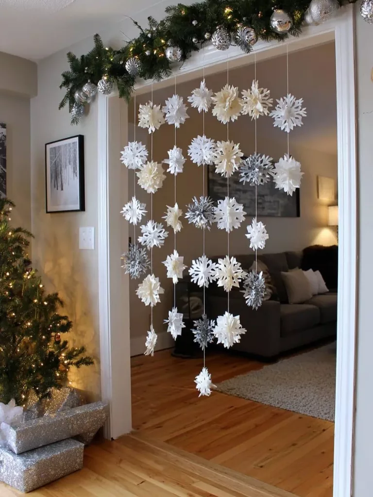 32 Christmas Snowflake Decor Ideas to Make Your Home Feel Magical