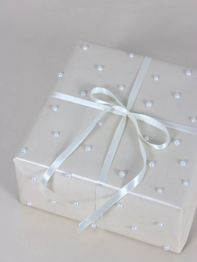 27 Creative Christmas Present Wrapping Ideas to Make Every Gift Extra Special
