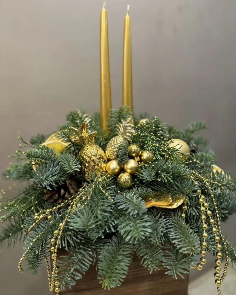 29 Christmas Decor Arrangements for a Beautiful Home in 2026
