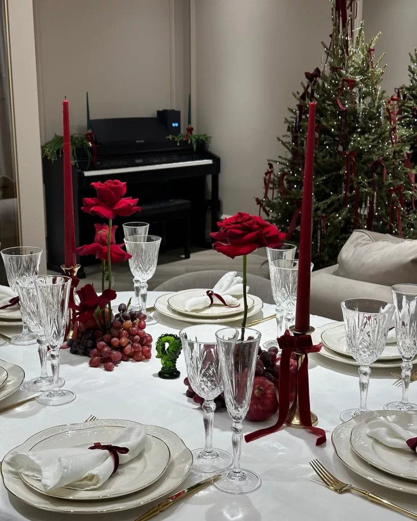 27 Charming Christmas Kitchen Decor Ideas for a Magical Holiday