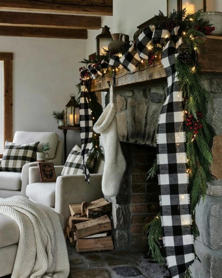 26 Beautiful Christmas Mantel Decorating Ideas for a Cozy Holiday Home